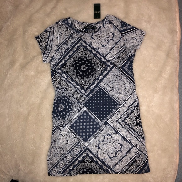 NWT Lauren Ralph Lauren Chemise Medium - Picture 4 of 9